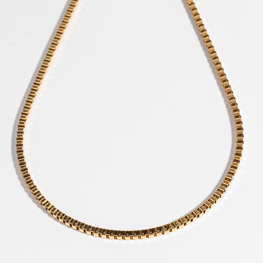 BEATRICE NECKLACE