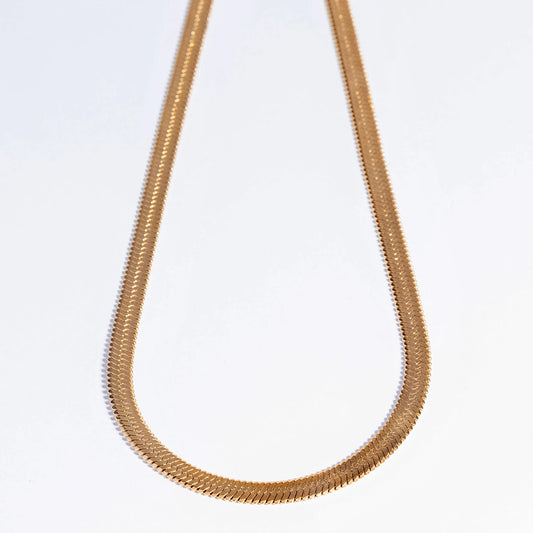 CLEO NECKLACE